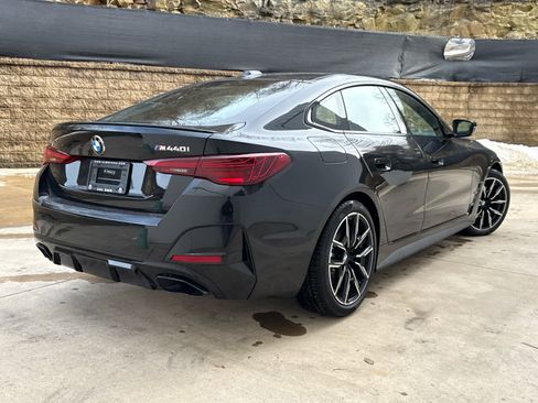 New 2026 BMW 440i xDrive w/ Premium Package image 3