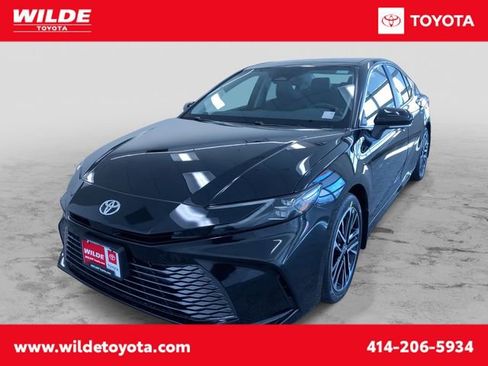 New 2026 Toyota Camry XLE image 1