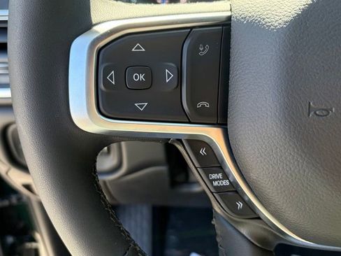 New 2026 RAM 1500 4x4 Crew Cab image 16