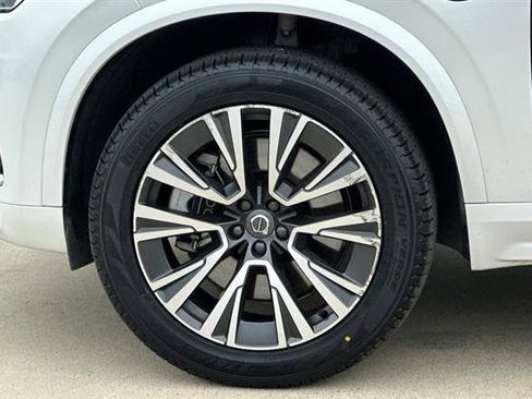 Certified 2021 Volvo XC90 T8 Inscription Expression w/ Protection Package Premier image 32