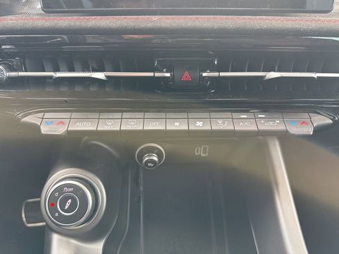 Used 2024 Alfa Romeo Tonale Veloce image 15