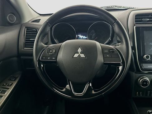 Used 2020 Mitsubishi Outlander Sport SE AWD/4WD image 18