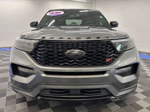 Used 2022 Ford Explorer ST w/ Equipment Group 401A AWD/4WD image 13