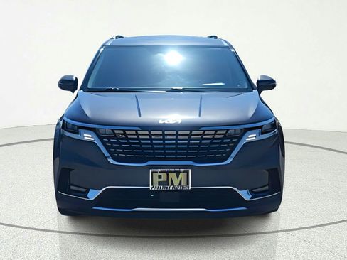 Used 2022 Kia Carnival SX Prestige FWD image 2
