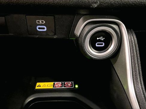 Used 2024 Toyota Grand Highlander AWD image 28