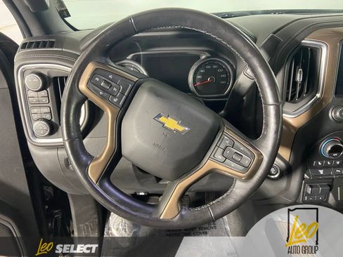 Used 2021 Chevrolet Silverado 2500 High Country w/ Z71 Off-Road Package AWD/4WD image 13