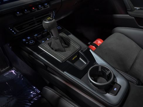 Used 2022 Porsche 911 GT3 RWD image 59