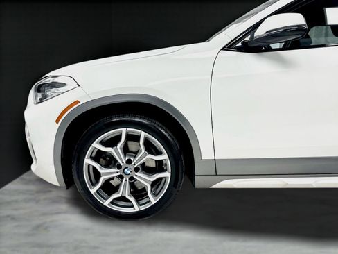 Used 2018 BMW X2 xDrive28i w/ M SportX Package AWD/4WD image 37