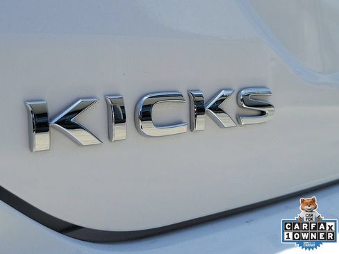 Used 2024 Nissan Kicks SV FWD image 7