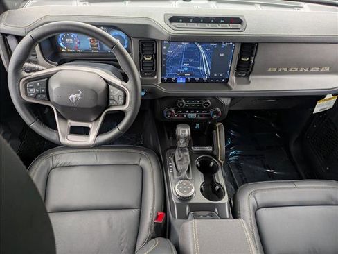 New 2025 Ford Bronco Badlands image 15