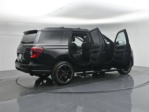 Certified 2023 Ford Expedition Limited AWD/4WD image 6