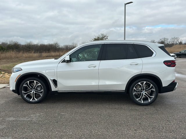 New 2026 BMW X5 xDrive50e AWD/4WD image 36