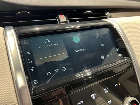 Used 2022 Land Rover Discovery Sport S R-Dynamic image 27
