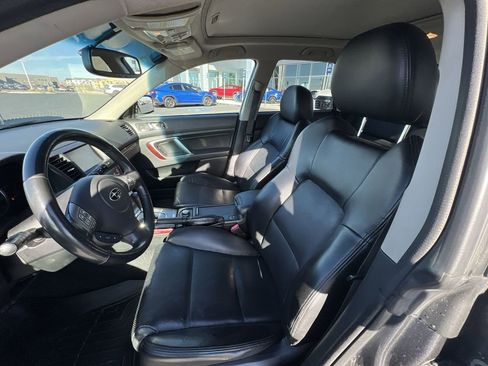 Used 2009 Subaru Outback 2.5XT Limited image 19