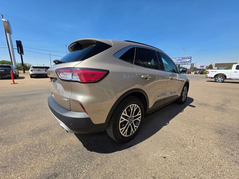 Used 2020 Ford Escape SEL FWD image 4