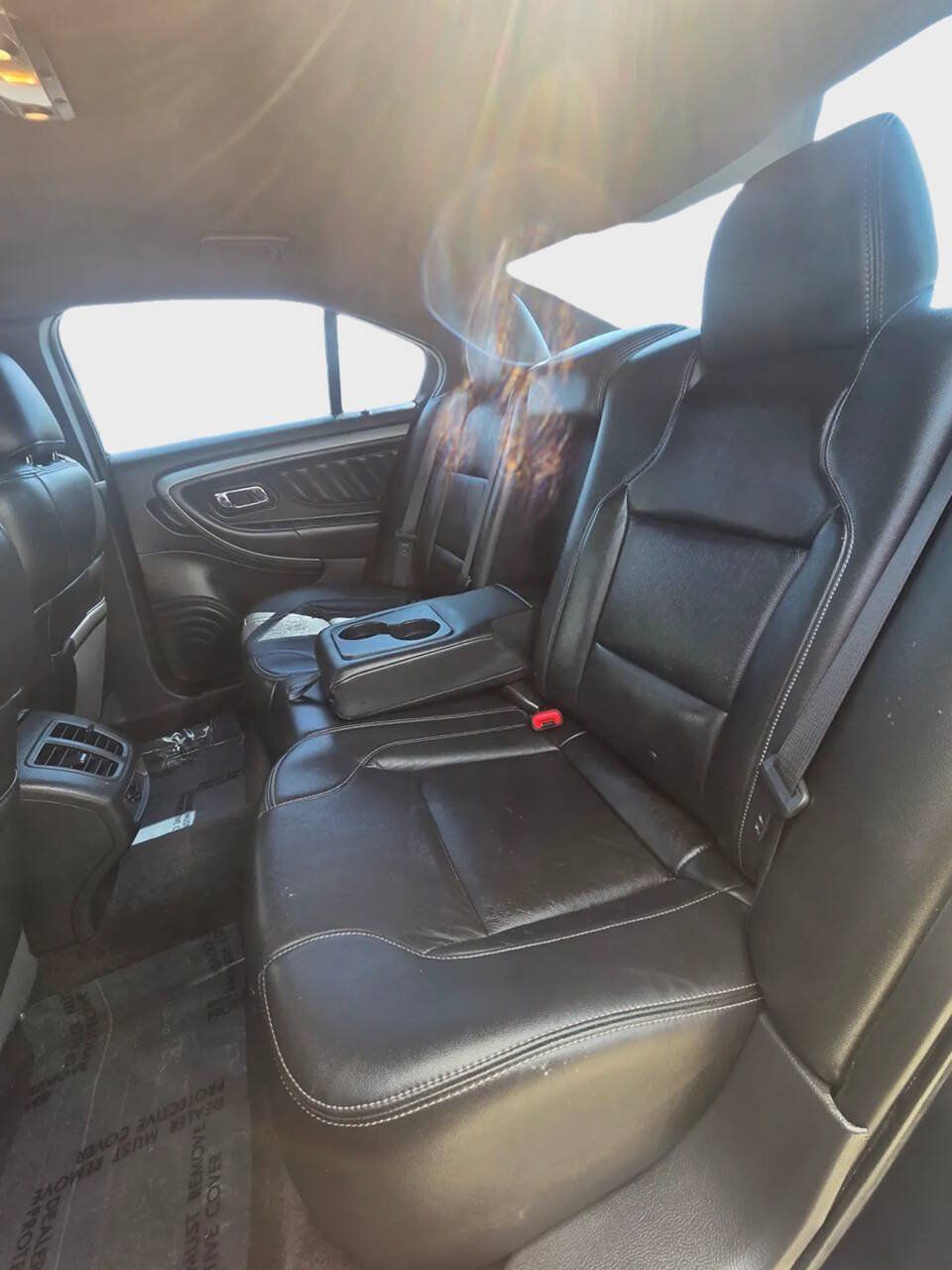 Used 2017 Ford Taurus SEL FWD image 11