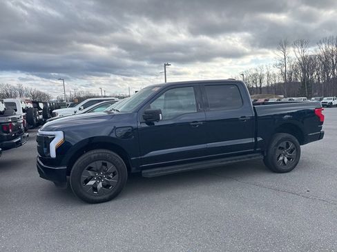Used 2024 Ford F150 Lightning XLT image 2