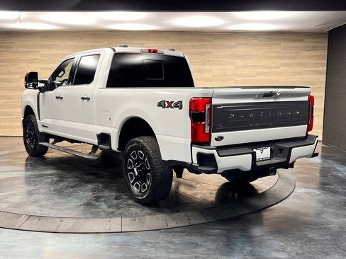 Used 2023 Ford F250 Platinum AWD/4WD image 23