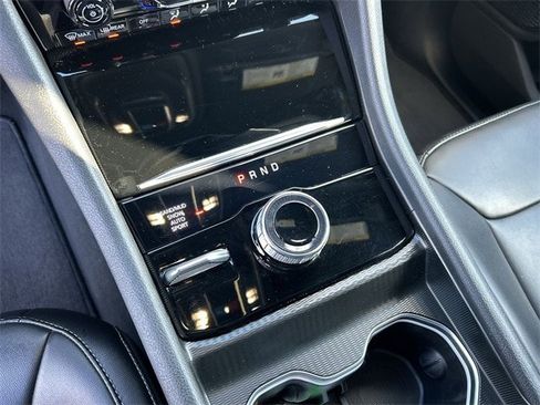 Certified 2024 Jeep Grand Cherokee Limited image 22