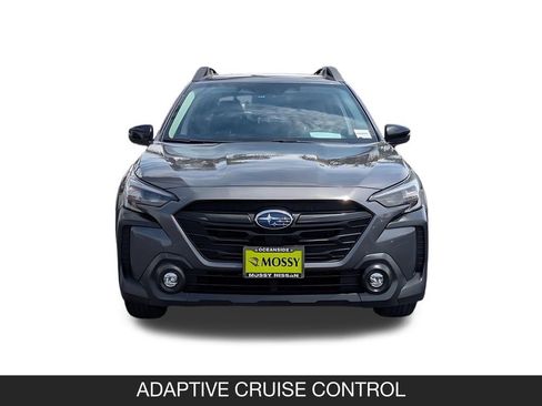 Used 2025 Subaru Outback Onyx Edition AWD/4WD image 5