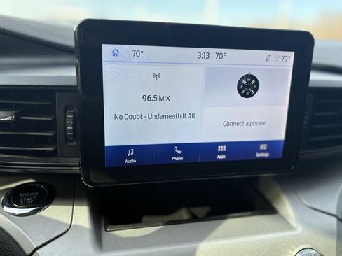 Used 2023 Ford Explorer XLT w/ Class IV Trailer Tow Package image 17