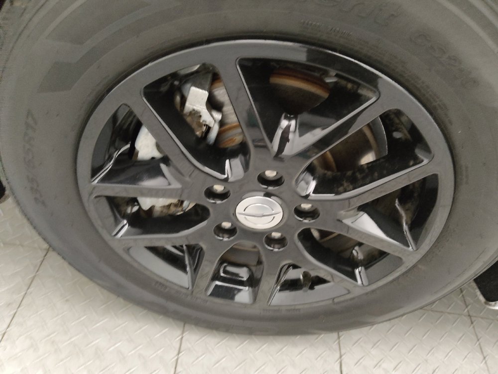 Used 2024 Chrysler Pacifica Touring-L FWD image 31
