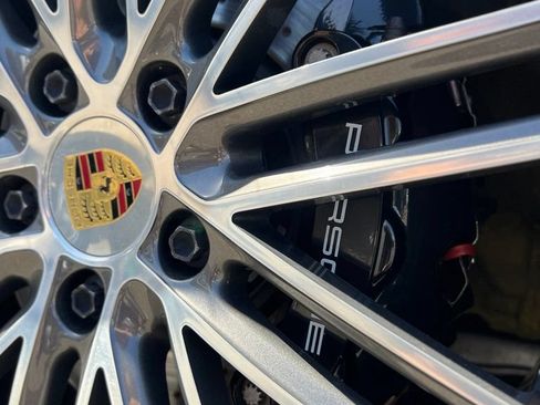 Used 2023 Porsche 718 Cayman GTS RWD image 10