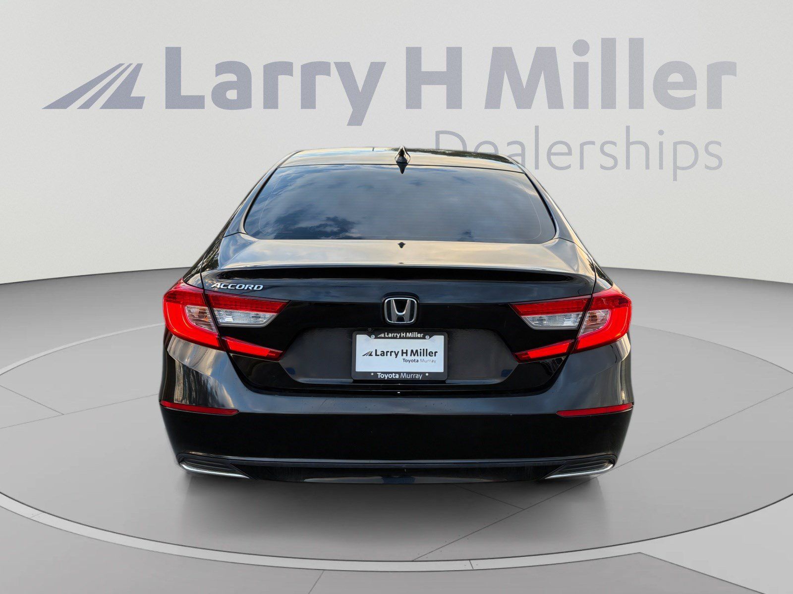 Used 2019 Honda Accord LX image 4