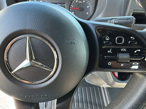 Used 2019 Mercedes-Benz Sprinter 144 Cargo image 20