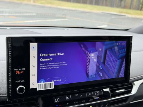 New 2026 Toyota Sienna Limited AWD/4WD image 3