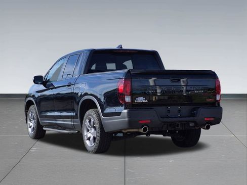 Used 2025 Honda Ridgeline TrailSport image 4