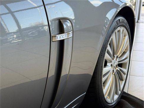 Used 2010 Jaguar XK Coupe image 15