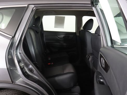 Used 2019 Nissan Rogue S AWD/4WD image 28