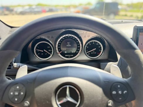 Used 2009 Mercedes-Benz C 63 AMG Sedan image 21