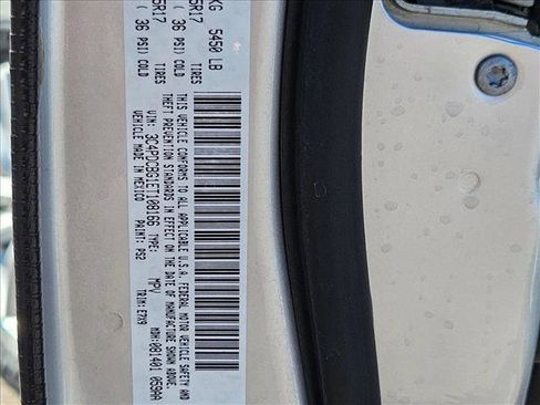 Used 2014 Dodge Journey SXT w/ Flexible Seating Group image 21