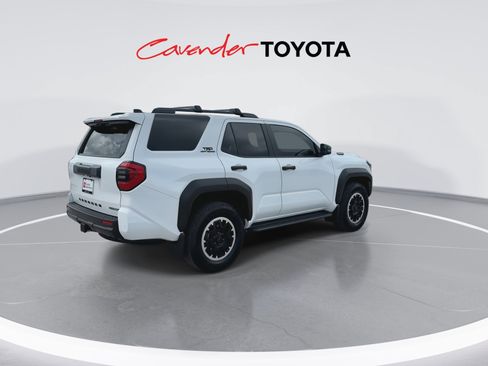 Certified 2025 Toyota 4Runner TRD Off-Road AWD/4WD image 8