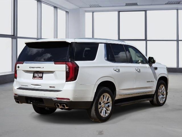 Used 2025 GMC Yukon Denali AWD/4WD image 5