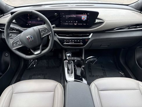 Used 2026 Buick Envista Avenir FWD image 26