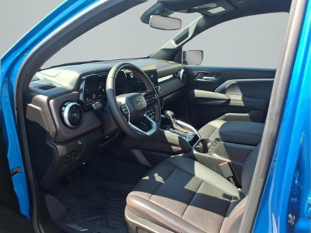 Used 2024 Chevrolet Colorado Z71 w/ Z71 Convenience Package 2 AWD/4WD image 11