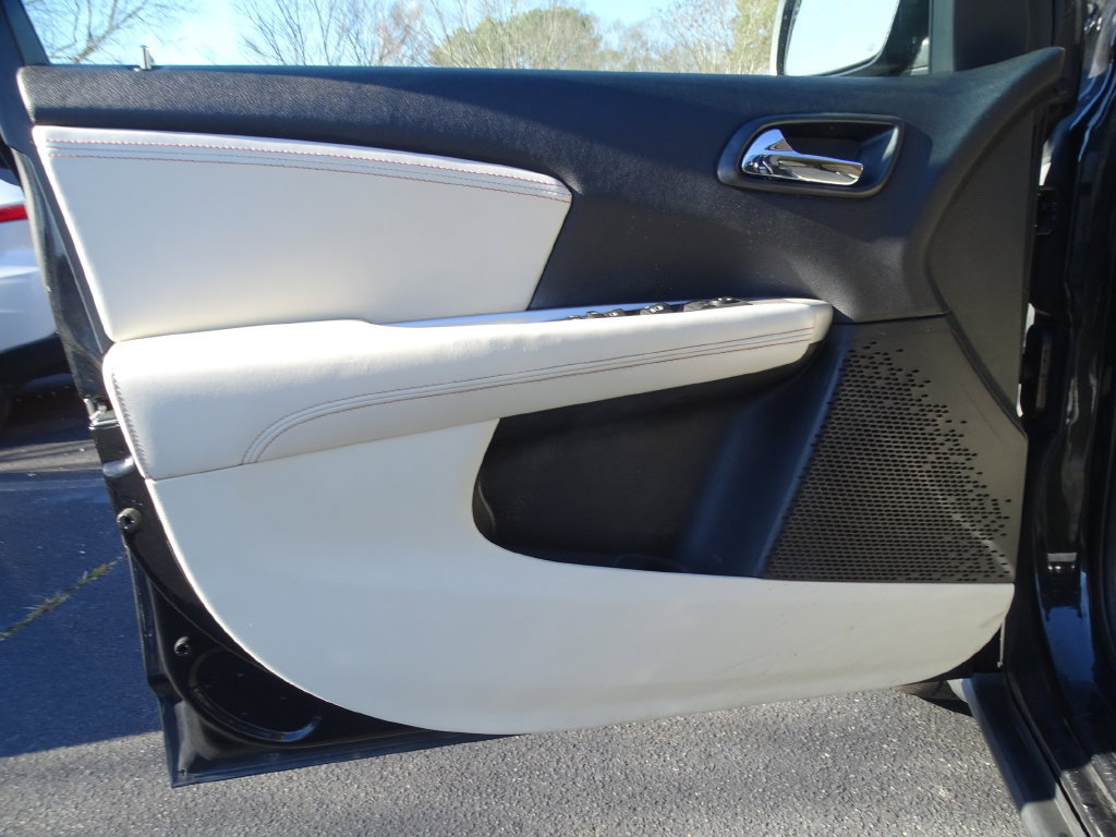 Used 2013 Dodge Journey Crew FWD image 14