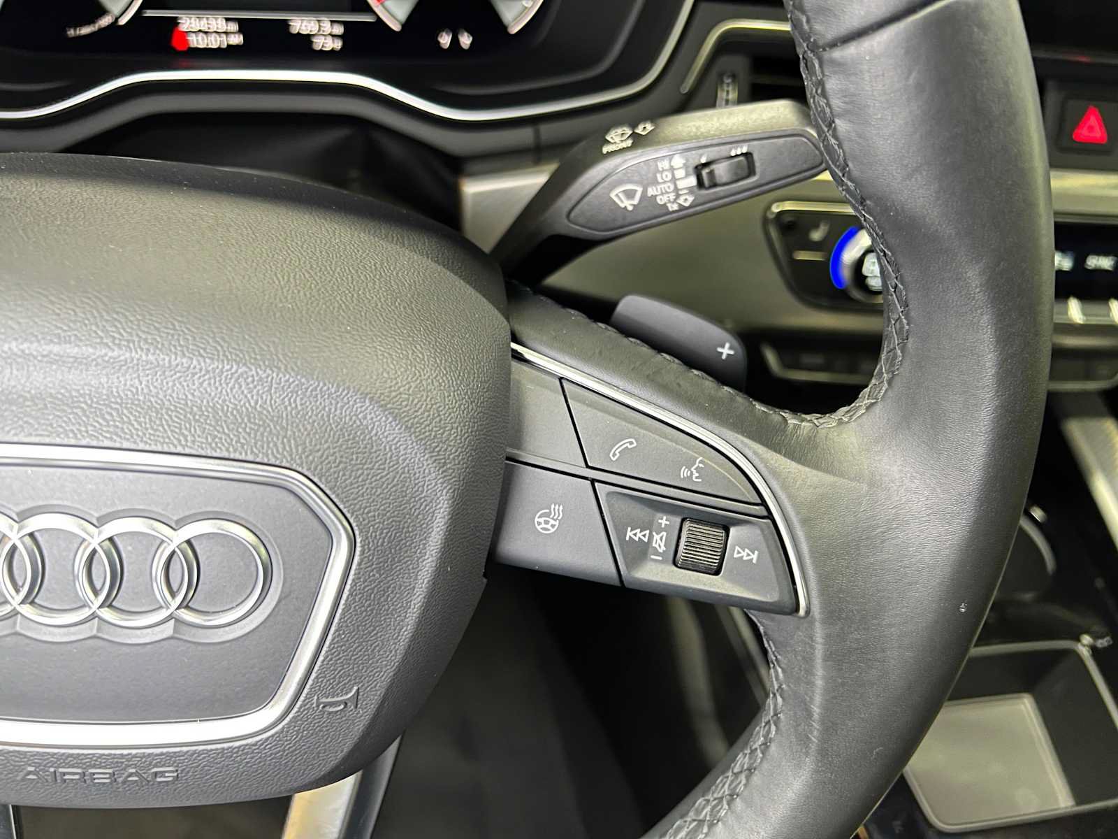 Used 2025 Audi A5 2.0T Premium AWD/4WD image 32