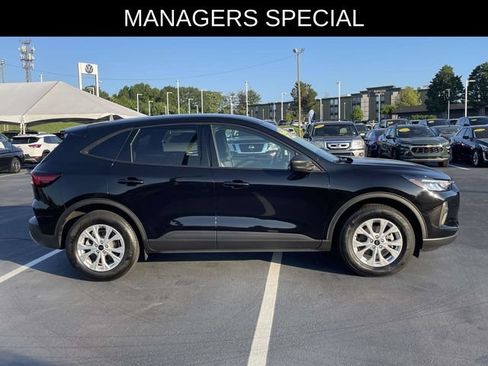 Used 2025 Ford Escape Active AWD/4WD image 8