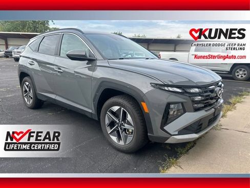 Used 2025 Hyundai Tucson SEL AWD/4WD image 1
