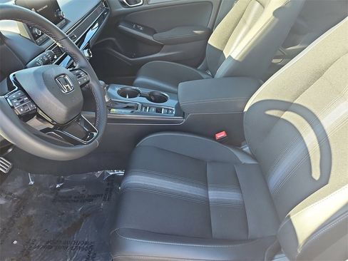 Certified 2025 Honda Civic Sport image 28