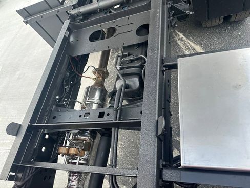 New 2024 Ford F550 4x4 Regular Cab Super Duty image 74