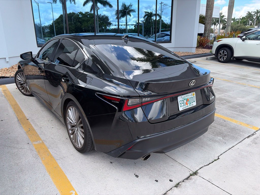 Used 2023 Lexus IS 300 w/ Premium Package RWD image 4