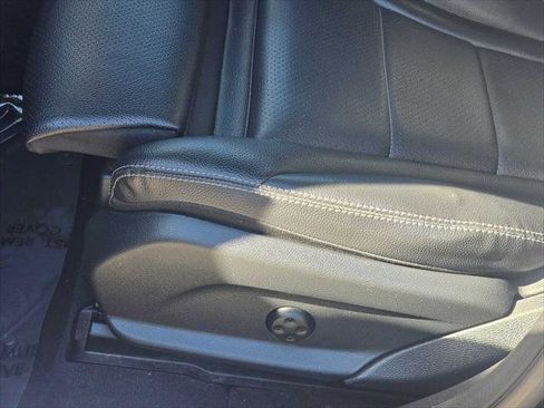 Used 2022 Mercedes-Benz GLC 300 SUV image 22