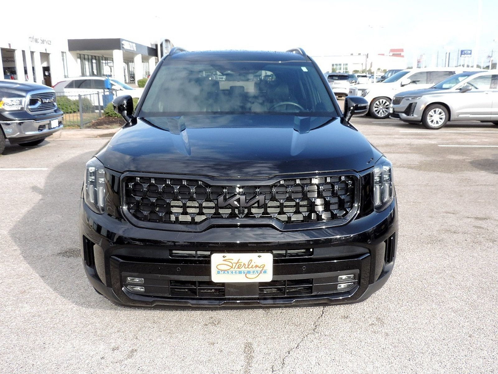 Used 2025 Kia Telluride SX Prestige X-Line AWD/4WD image 2