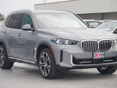 Used 2026 BMW X5 sDrive40i image 3