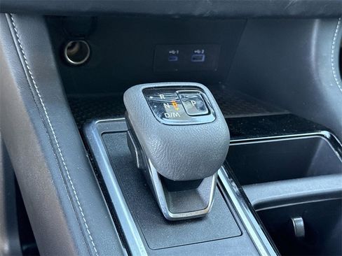 Certified 2024 Nissan Armada SL w/ Captain's Chairs Package image 38